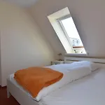 Deckerstrasse 1, Whg C